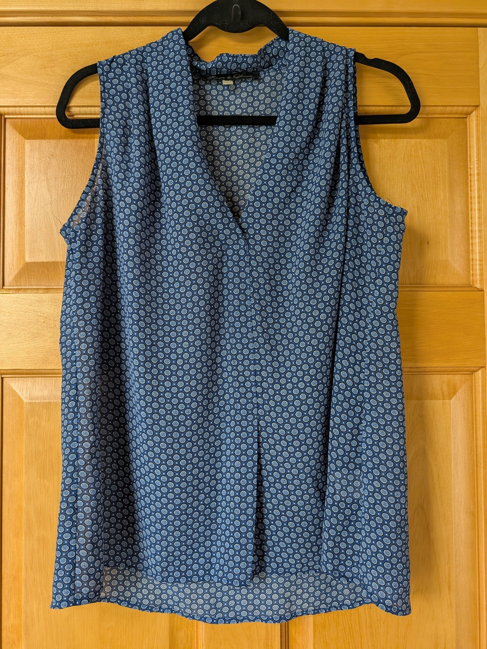 Rose & Olive Blue Printed V-Neck Sleeveless Camisole